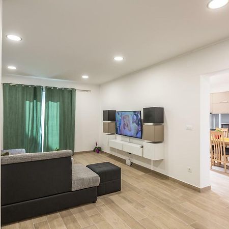 Acoustic Apartment Makarska Exterior photo